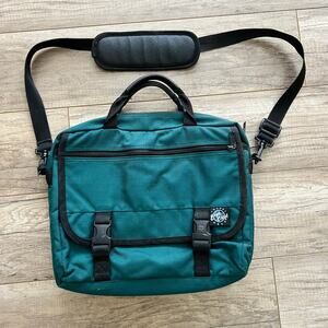 Vintage Eagle Creek Men's Messenger Bag Crossbody Green Buckle Zip Closure